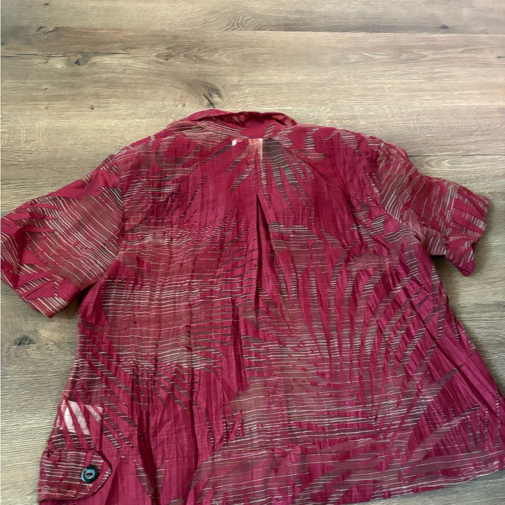 Women's Red Patterned Top - Picture 2 of 3